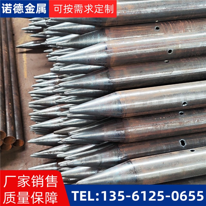 玉树隧道入岩超前小导管